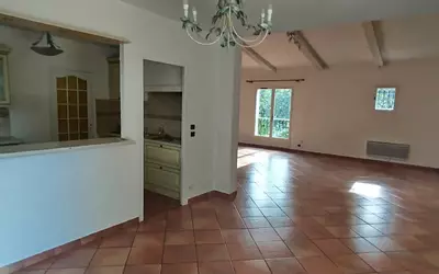 Gattières (06510)