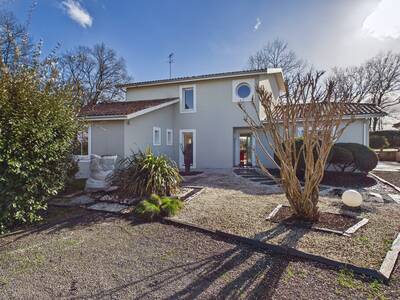 Vente maison 6 pièces Saint-Caprais-de-Bordeaux (33880)