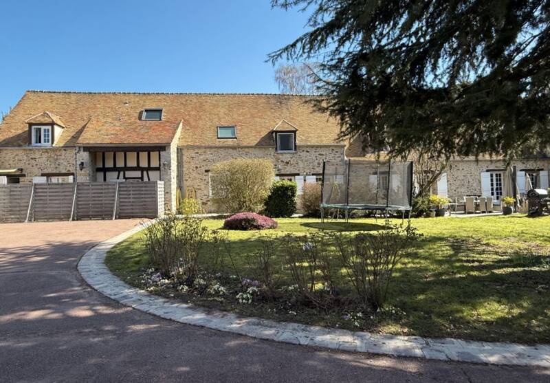 Moisenay (77950)
