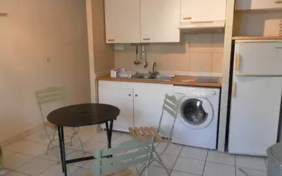 Nantes (44000)