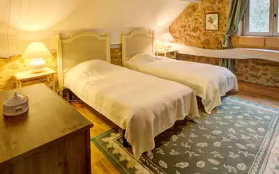Maison 6 pièces 165 m² · à Issac · 165 m² · 370 000 €