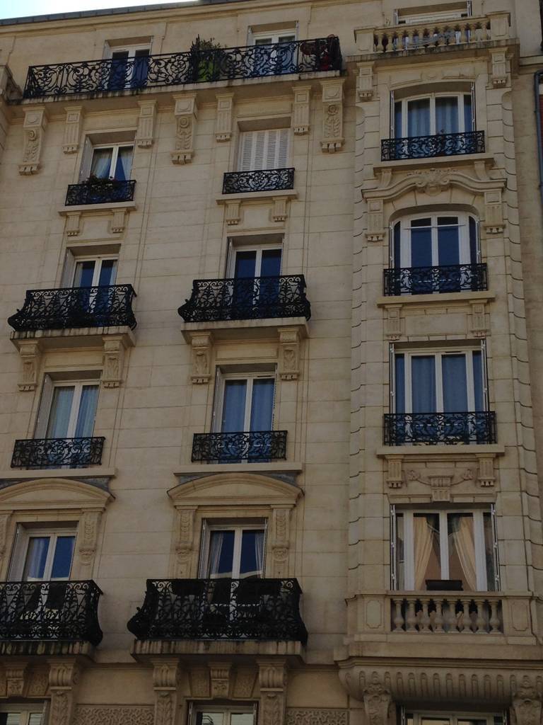 Courbevoie (92400)