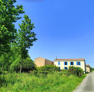 Vente maison 6 pièces Saint-Martin-de-Sescas (33490)