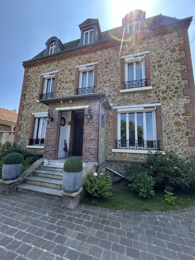 Villecresnes (94440)