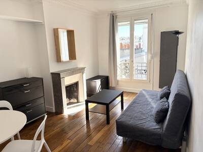 Location appartement 2 pièces Paris 18e