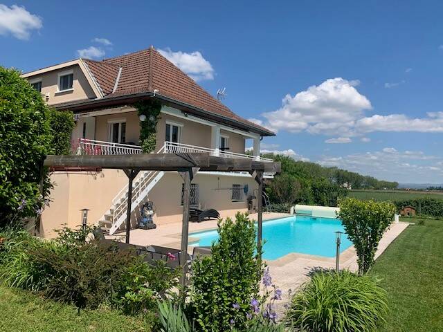 Pouilly-Les-Nonains (42155)