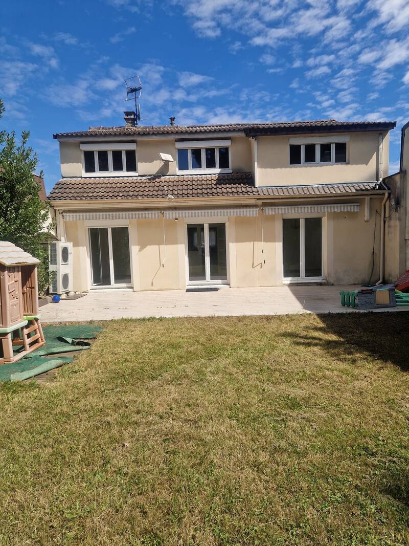 Dammartin-En-Goële (77230)