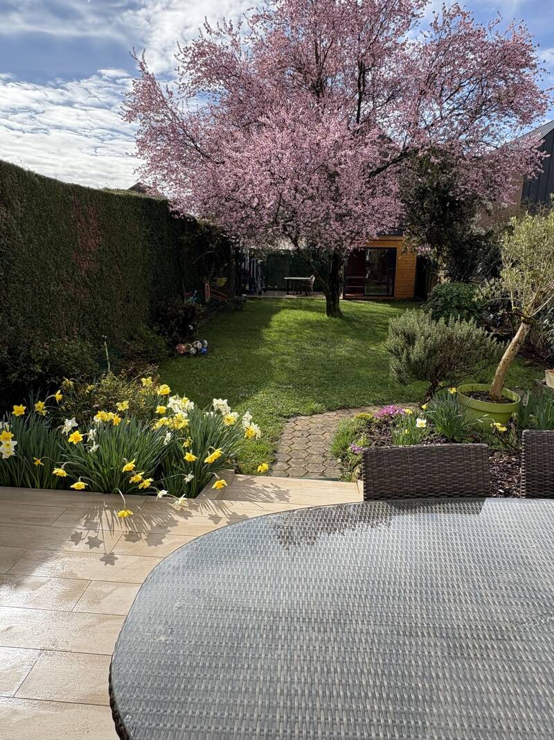 Jouy-En-Josas (78350)