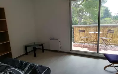 Nîmes (30000)