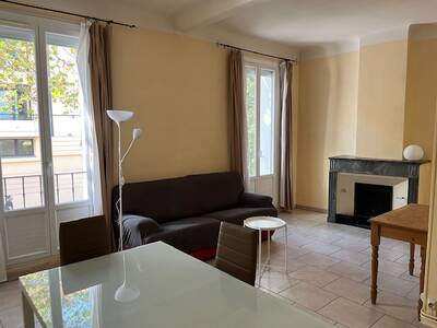 Location appartement 3 pièces Aix-en-Provence (13)