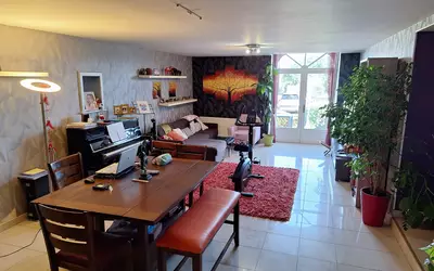 + Piscine + 3 Gîtes, Dole (39100)