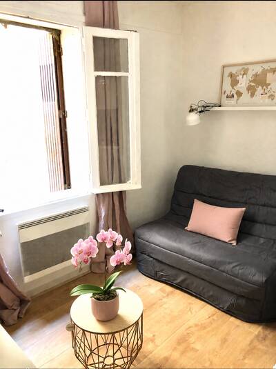 Location appartement studio Aix-en-Provence (13)