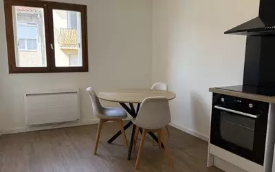 Toulon (83000)