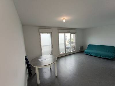 Location appartement studio Stains (93240)