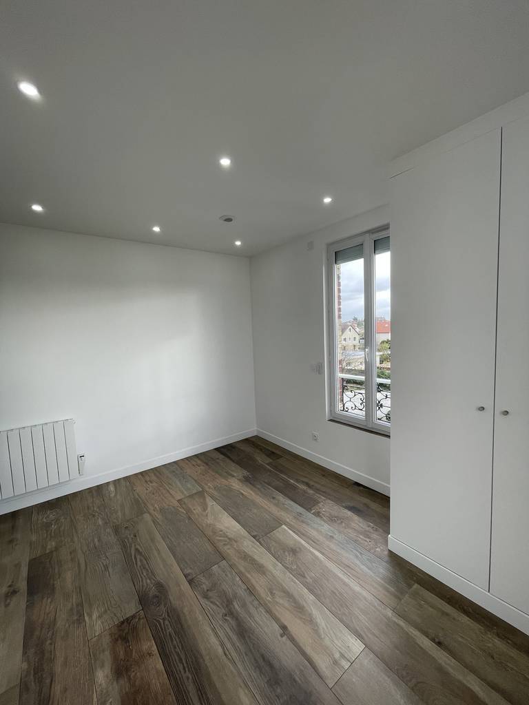 Arnouville (95400)