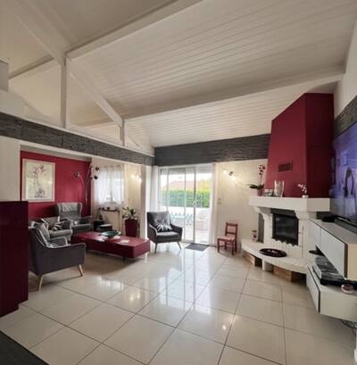 Vente maison 7 pièces Bassens (33530)