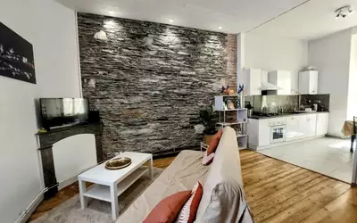 Angers (49000)