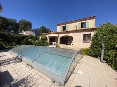 Vente maison 6 pièces Saint-Raphaël (83)