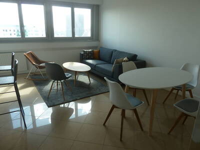 Location appartement 4 pièces Courbevoie (92400)