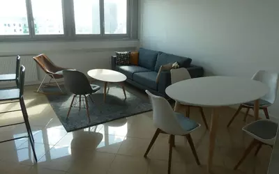 Courbevoie (92400)