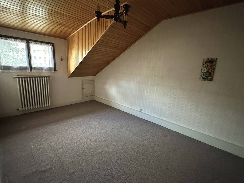 Fresnes (94260)