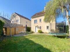 Champs-Sur-Marne (77420)