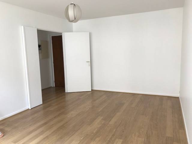 Puteaux (92800)