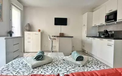 Cannes (06150)