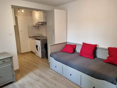 Location appartement studio Aix-en-Provence (13)