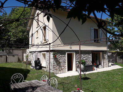 Location maison 7 pièces Fontenay-le-Fleury (78330)