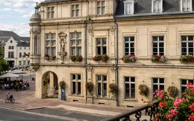 Péronne (80200)