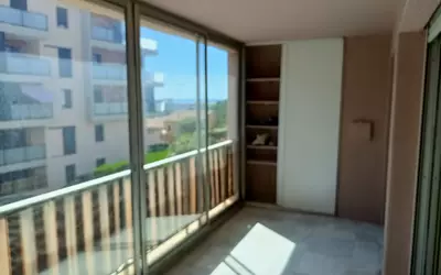 Saint-Laurent-Du-Var (06700)