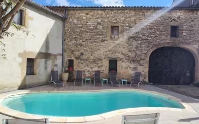 Montaren-Et-Saint-Médiers (30700)