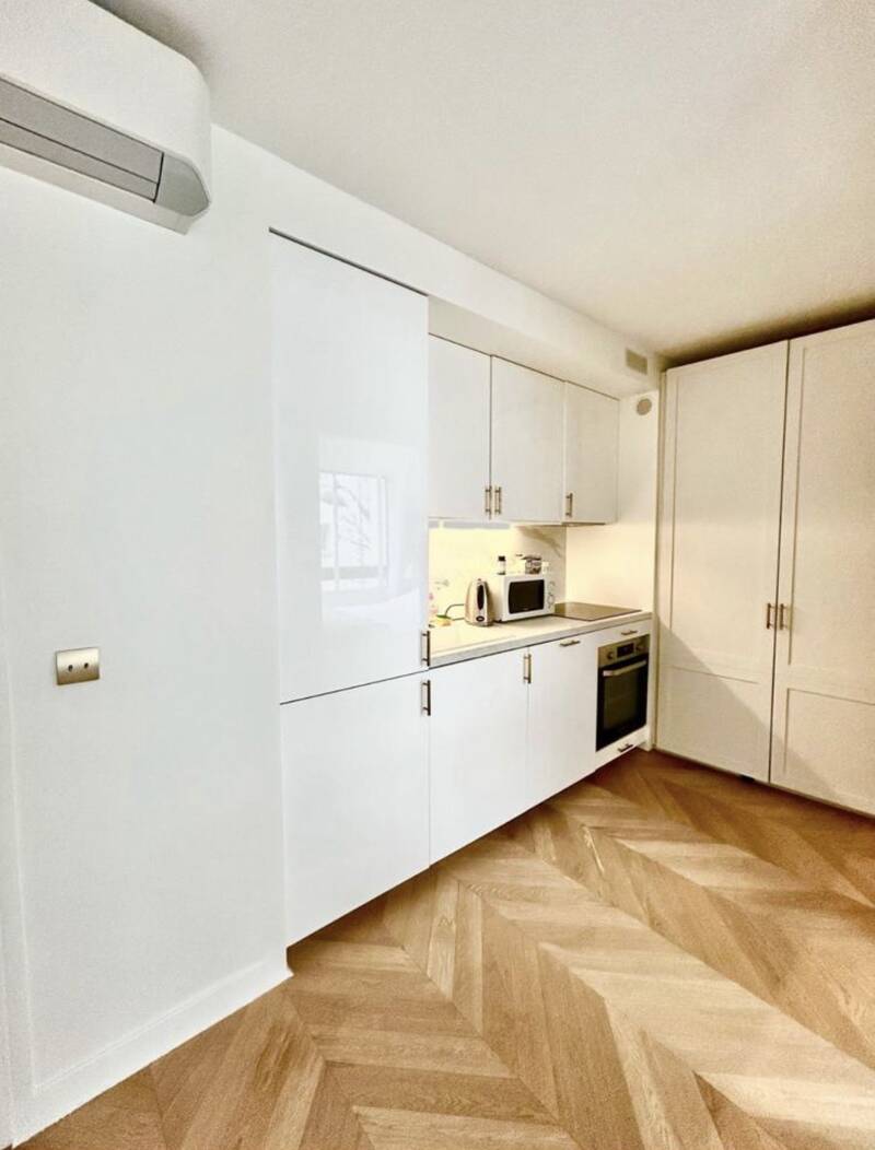Neuilly-Sur-Seine (92200)
