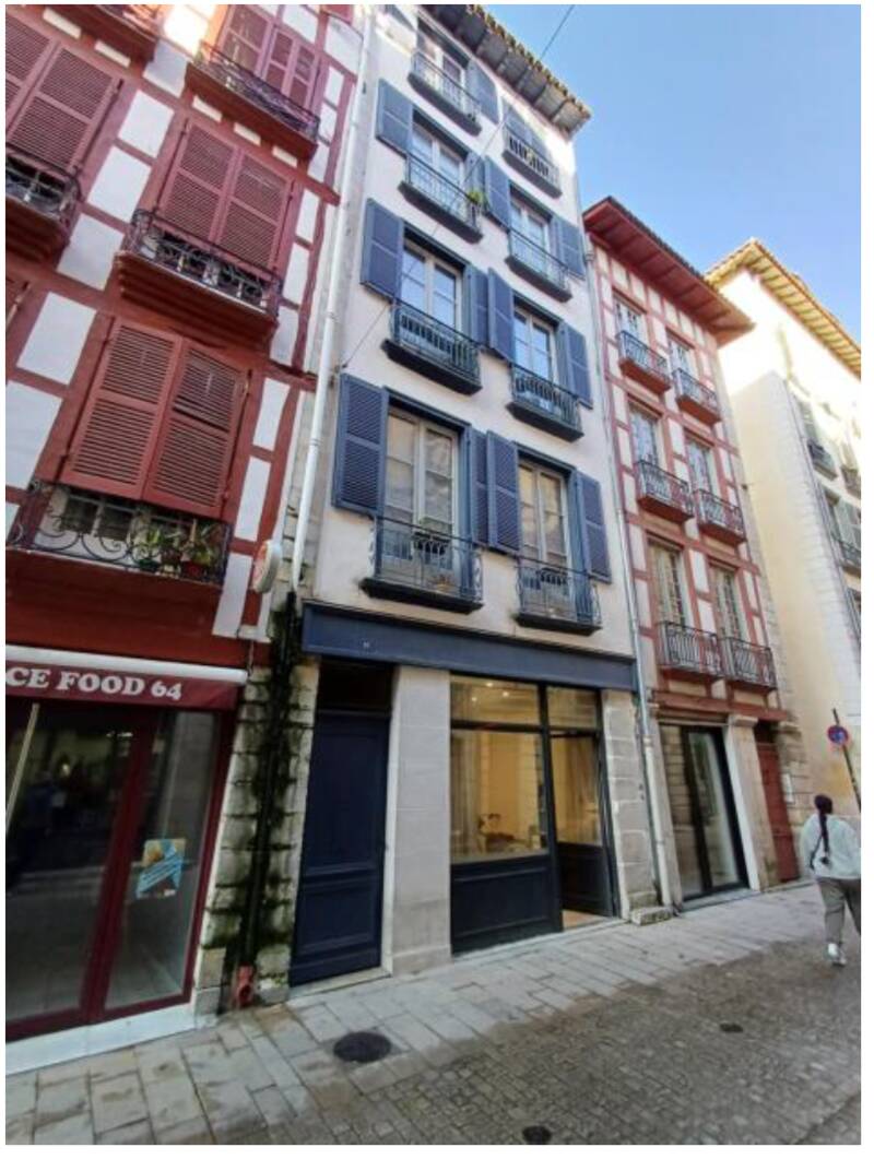 Bayonne (64100)
