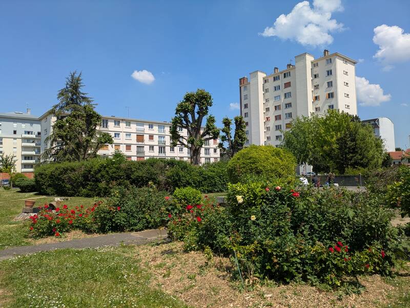 Thiais (94320)