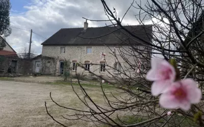 Antigny-La-Ville (21230)