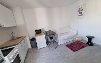 Angers (49000)