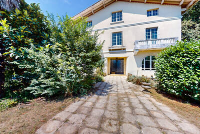 Vente maison 8 pièces Dax (40100)
