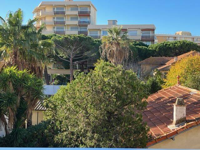 Fréjus (83)