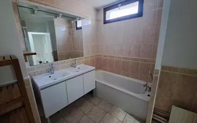 Saint-Denis (93200)