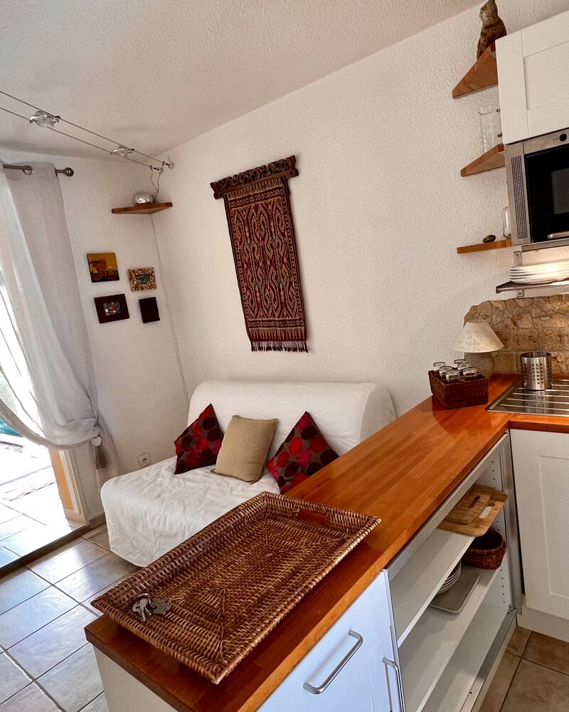 Sanary-Sur-Mer (83110)