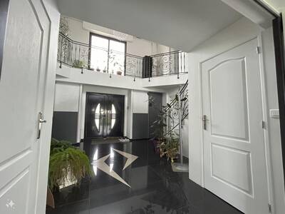 Vente maison 8 pièces Pontault-Combault (77340)