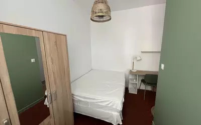 Toulon (83000)