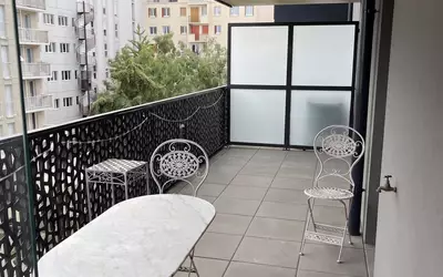 Montreuil (93100)