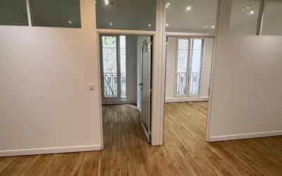 Paris 8E