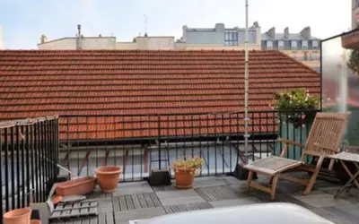 Courte Et Moyenne Durée 75020