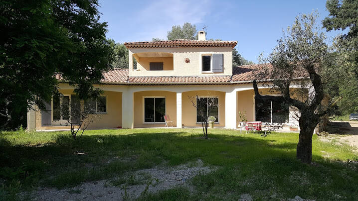 Bouchet (26790)