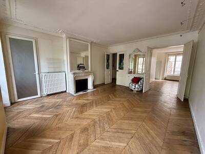 Vente appartement 5 pièces Paris 10e