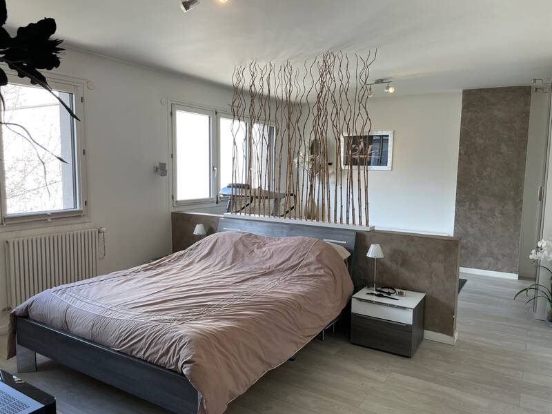 Les Lilas (93260)
